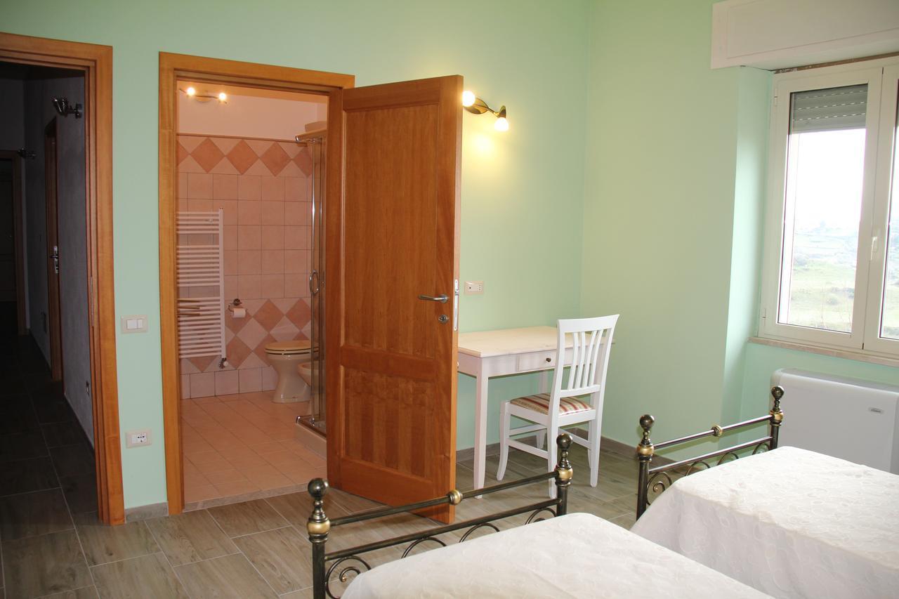 Antas Bed & Breakfast Padria Luaran gambar
