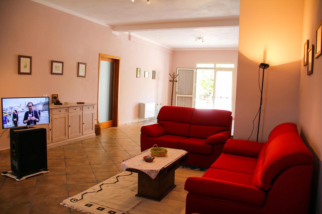 Antas Bed & Breakfast Padria Luaran gambar