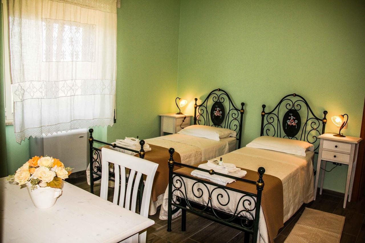 Antas Bed & Breakfast Padria Luaran gambar