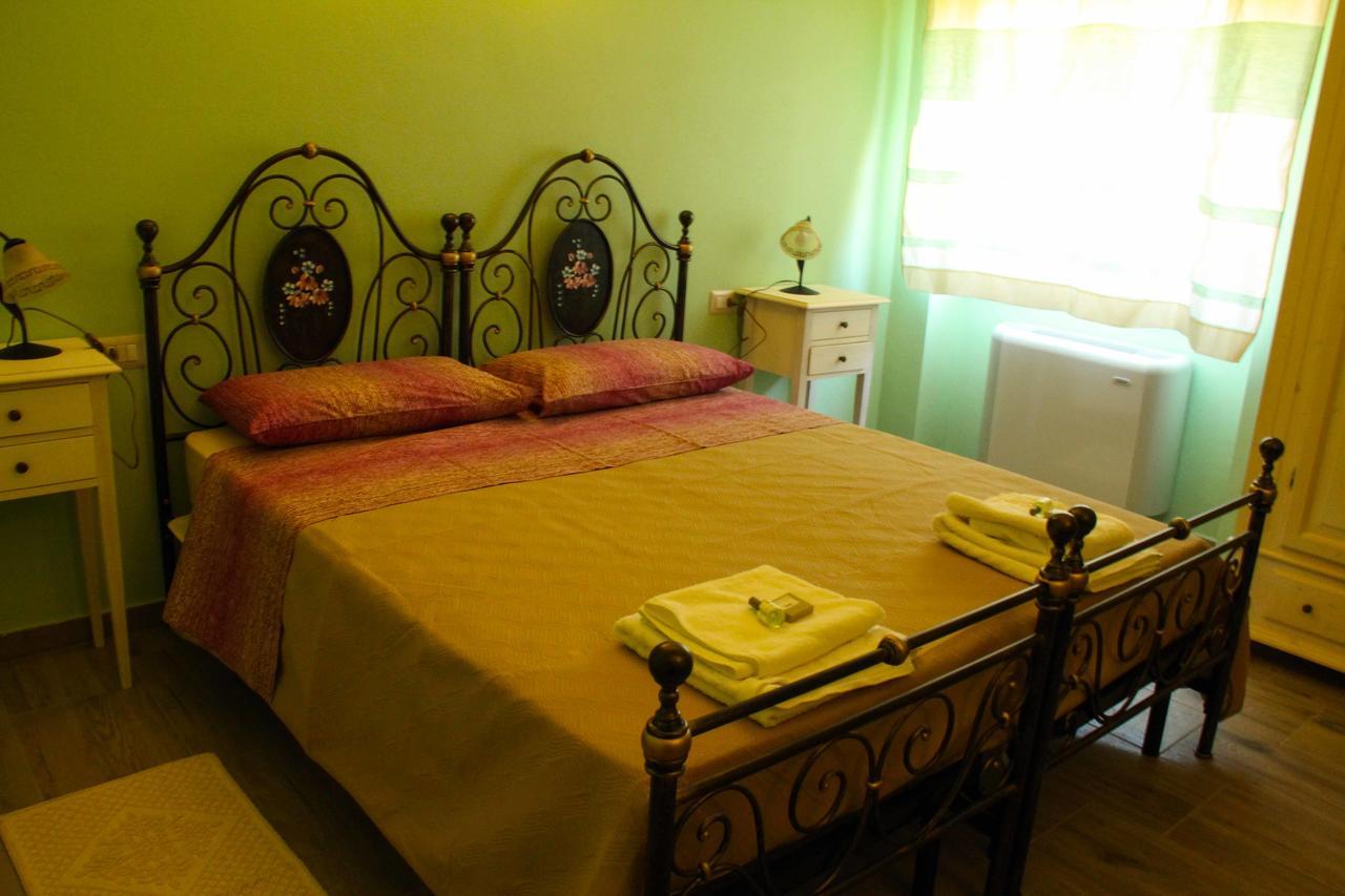 Antas Bed & Breakfast Padria Luaran gambar